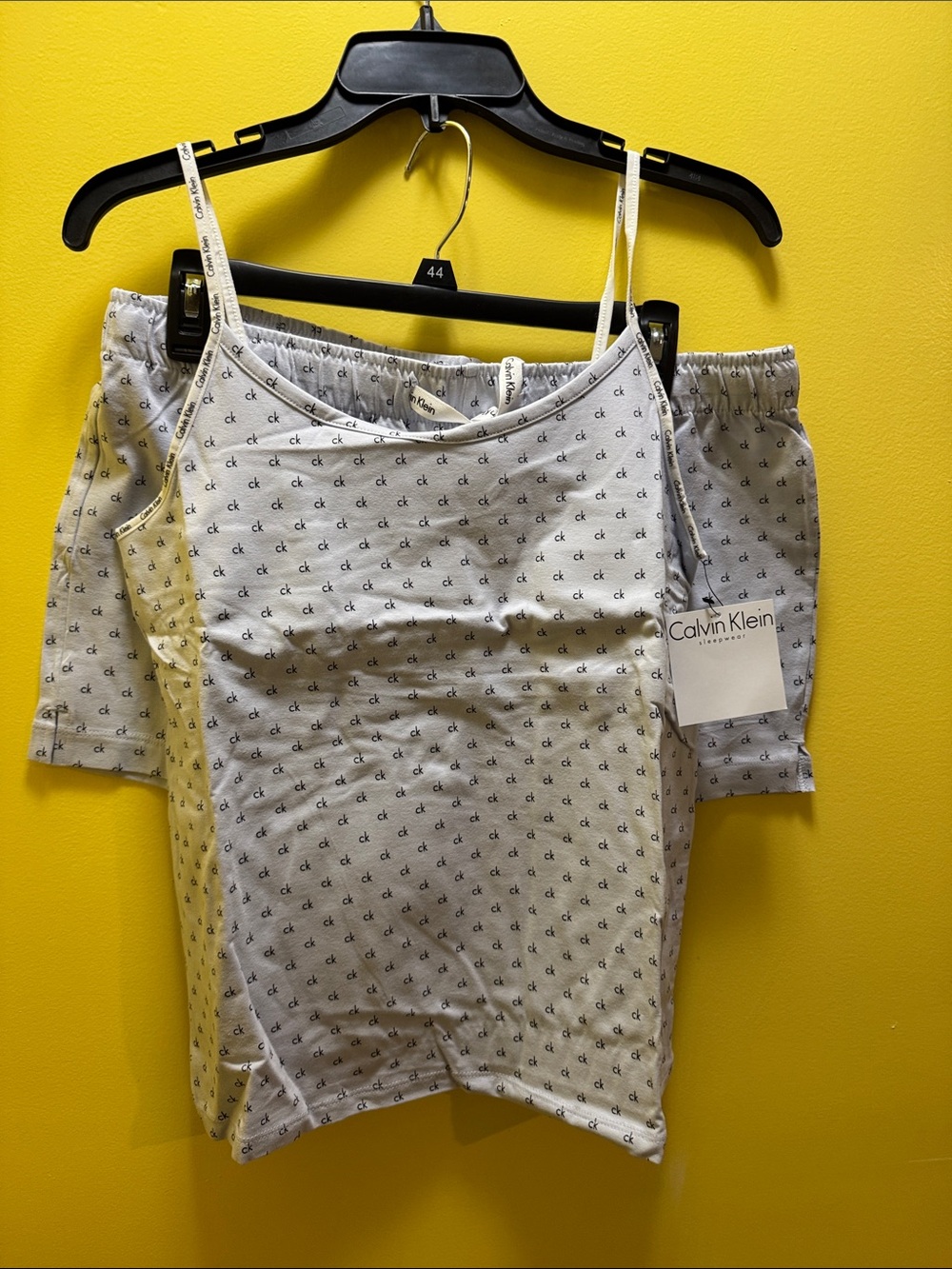 NWT Calvin Klein short sleeveless pajamas L.
